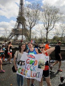 Eiffel tower paris marathon